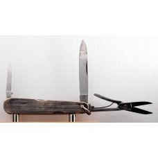Voss Cutlery 3-Blade 3" Long Pen Knife In Very Good Condition With Stainless Steel Covers (937)