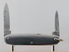 Henckels 2-Blade 2 3/4" Long Pen Knife In Very Good Condition With Stainless Steel Covers (950)