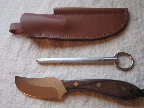 SOLD Grohmann Short Blade Skinner with Sharpening Steel R103SS SOLD Grohmann Short Blade Skinner with Sharpening Steel R103SS