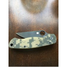 Spyderco Paramilitary 2 Camo with black blade C81GPCMOBK2