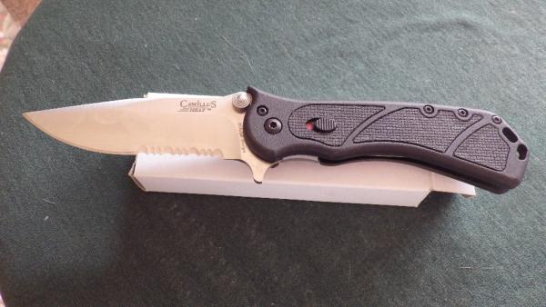 Camillus Heat   Robo Power   D. Ralph Design  Partially Serrated
