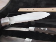 Three Knife Set of Barlows with Bail  China 