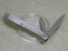 Queen Cutlery Co. Titusville PA Pearl #14 Peanut Knife