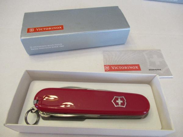 Victorinox  Multi-Tool 