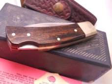 Smith & Wesson USA 6060 Law Enforcement Officer Knife NIB Sheath 