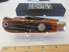 Queen Red Bone Large  Folding Hunter 