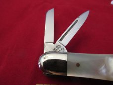 Fight N" Rooster Pearl Whittler 1982 