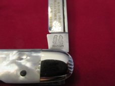 Fight N" Rooster Lockback Pearl Whittler  1986
