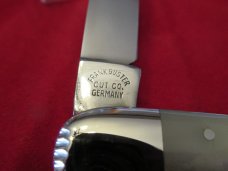 Fight N" Rooster Lockback Pearl Whittler  1986