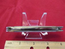 Fight N" Rooster Lockback Pearl Whittler  1986