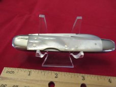 Fight N" Rooster Lockback Pearl Whittler  1986