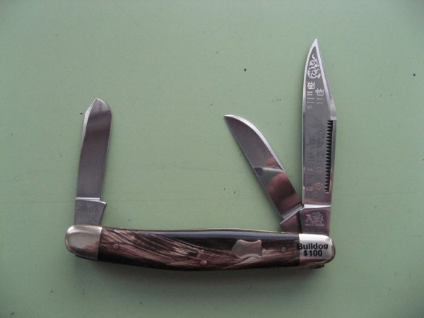 BULLDOG BUFFALO HORN STOCKMAN