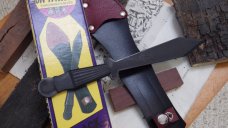 Vintage Black Arrow Throwing Knife by United Cutlery