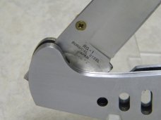 Rigid RG-1 Surgical Steel Japan Plain Edge Metal Linerlock Knife in Box