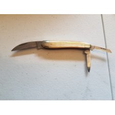 Bulldog Brands Seahorse Whittler - Gold Lip Pearl - Seductress
