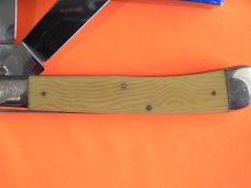 Bulldog 5 &1/2" Display Trapper Knife w Waterfall Handles & King of the Pit Lucky Blade Etch 1 of 60