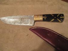9 1/2" DAMASCUS FIXED BLADE KNIFE WITH HANDLE OF BLACK HORN AND BRASS INSERTS