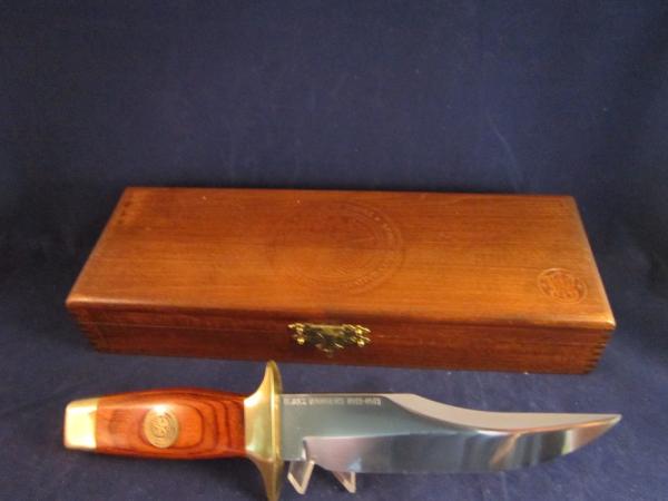 SOLD 1973 S&W USA Texas Ranger Commemorative Bowie Knife designed by Blackie Collins122419 SOLD 1973 S&W USA Texas Ranger Commemorative Bowie Knife designed by Blackie Collins122419