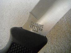NOS CAMILLUS WESTERN SKINNING, HUNTING KNIFE & SHEATH MADE IN THE USA