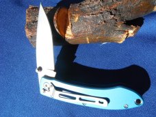 United Cutlery Ford 1964-1/2 Mustang Pony Car Liner Lock 0048. Made in USA! NIB/NOS, NEW OLD STOCK