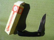 GERMAN Kissing Crane Sodbuster KC43 Pocket Knife, "Black Angus"  w/Original box, Robert Klaas