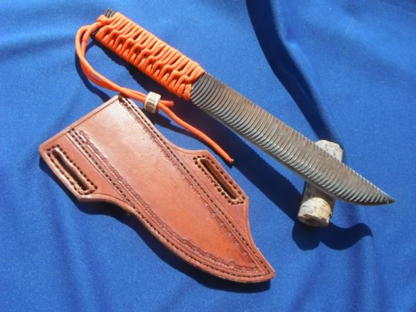 Custom handmade knife, 8" blade with leather sheath Custom handmade knife, 8" blade with leather sheath