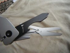 SOG  Sync II  multi-tool 