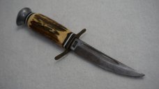 Vintage Voos, Schlieper - Fist w/3 Arrows Logo 3.5" Fixed Blade Knife w/Stag Handle & Leather Sheath