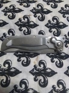 Hao Da All Stainless Steel Automatic Knife