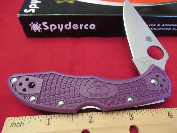 Spyderco Delica Purple Pattern # C11FPPR