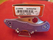 Spyderco Delica Purple Pattern # C11FPPR