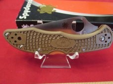 Spyderco Delica Brown Pattern # C11FPBN