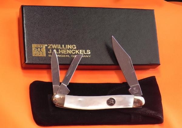 Zwilling J A Henckels Premium 3 Blade Whittler pocket knife with FIERY Mother of Pearl Handles - NOS Zwilling J A Henckels Premium 3 Blade Whittler pocket knife with FIERY Mother of Pearl Handles - NOS