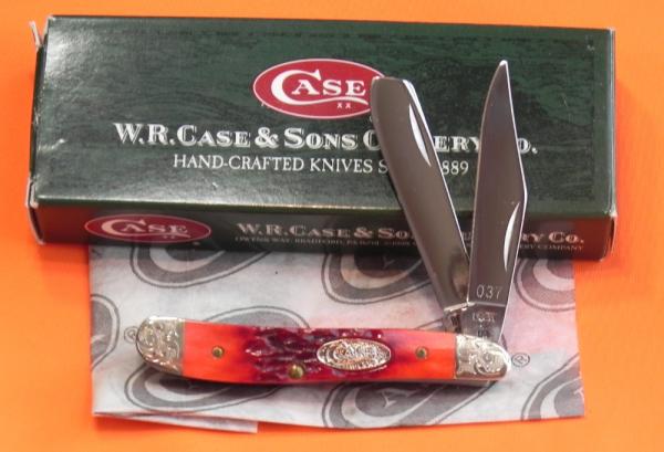 Case xx 1987 TrapperNut Trapper Nut Peanut Knife w Red Bone Handles & Fancy Scroll Bolsters -NOS Case xx 1987 TrapperNut Trapper Nut Peanut Knife w Red Bone Handles & Fancy Scroll Bolsters -NOS