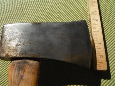 NICE RARE, VINTAGE NORLUND  2 lb Single Bit Camp Axe,  HATCHET AX HEAD. 