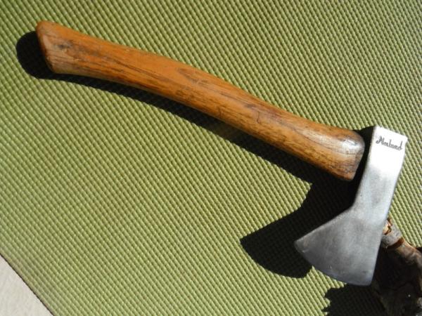 VINTAGE NORLUND HUDSON BAY HATCHET/AXE, AX VINTAGE NORLUND HUDSON BAY HATCHET/AXE, AX