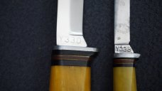 VTG RARE KINFOLKS Y330/Y333 Sabre Ground Hunter Knives w/Tooled Leather Sheath