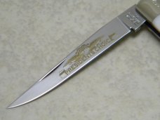 Schatt & Morgan Titusville PA. 2003 Pearl Presidents Choice Yankee Muskrat Knife in Box