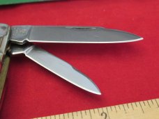 Hen & Rooster Red Bone Congress Model # 324C-BS