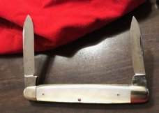 Vintage Cattaraugus Cutlery Co. Little Valley, NY Pearl Pen Knife