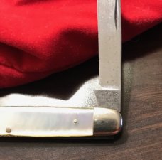 Vintage Cattaraugus Cutlery Co. Little Valley, NY Pearl Pen Knife
