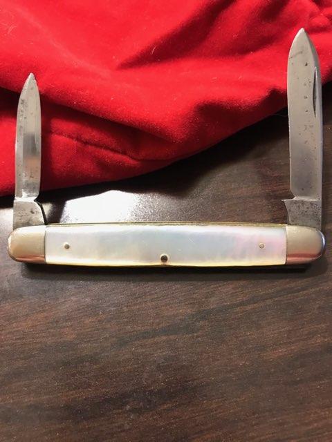 Vintage Cattaraugus Cutlery Co. Little Valley, NY Pearl Pen Knife Vintage Cattaraugus Cutlery Co. Little Valley, NY Pearl Pen Knife
