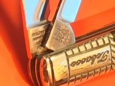 Vint Bulldog Brand HAND MADE 2 Blade "Virginia Bright Leaf" Tobacco Barlow w Green Pick Bone Handles