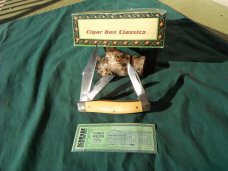 Schrade Walden Cigar Box Classic 3 blade stockman  Pocketknife made in the USA!!!