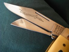 Schrade Walden Cigar Box Classic 3 blade stockman  Pocketknife made in the USA!!!