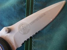 Smith & Wesson 150th Anniversary Golden Issue Collector Folding Knife in Tin