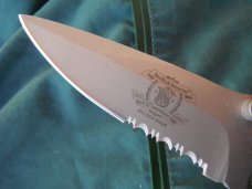 Smith & Wesson 150th Anniversary Golden Issue Collector Folding Knife in Tin