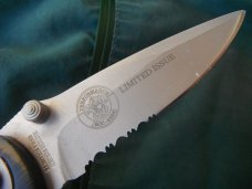 Smith & Wesson 150th Anniversary Golden Issue Collector Folding Knife in Tin