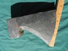 Large, Heavy, Axe head hand forged single bit. 4lbs 14 ozs! Great splitting ax! 