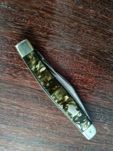 VINTAGE 1920s WINCHESTER 4quot CELLULOID SWIRL HANDLE 3 BLADE STOCK KNIFE